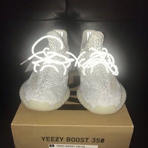 Yeezy boost 350 v2 static reflective 3m